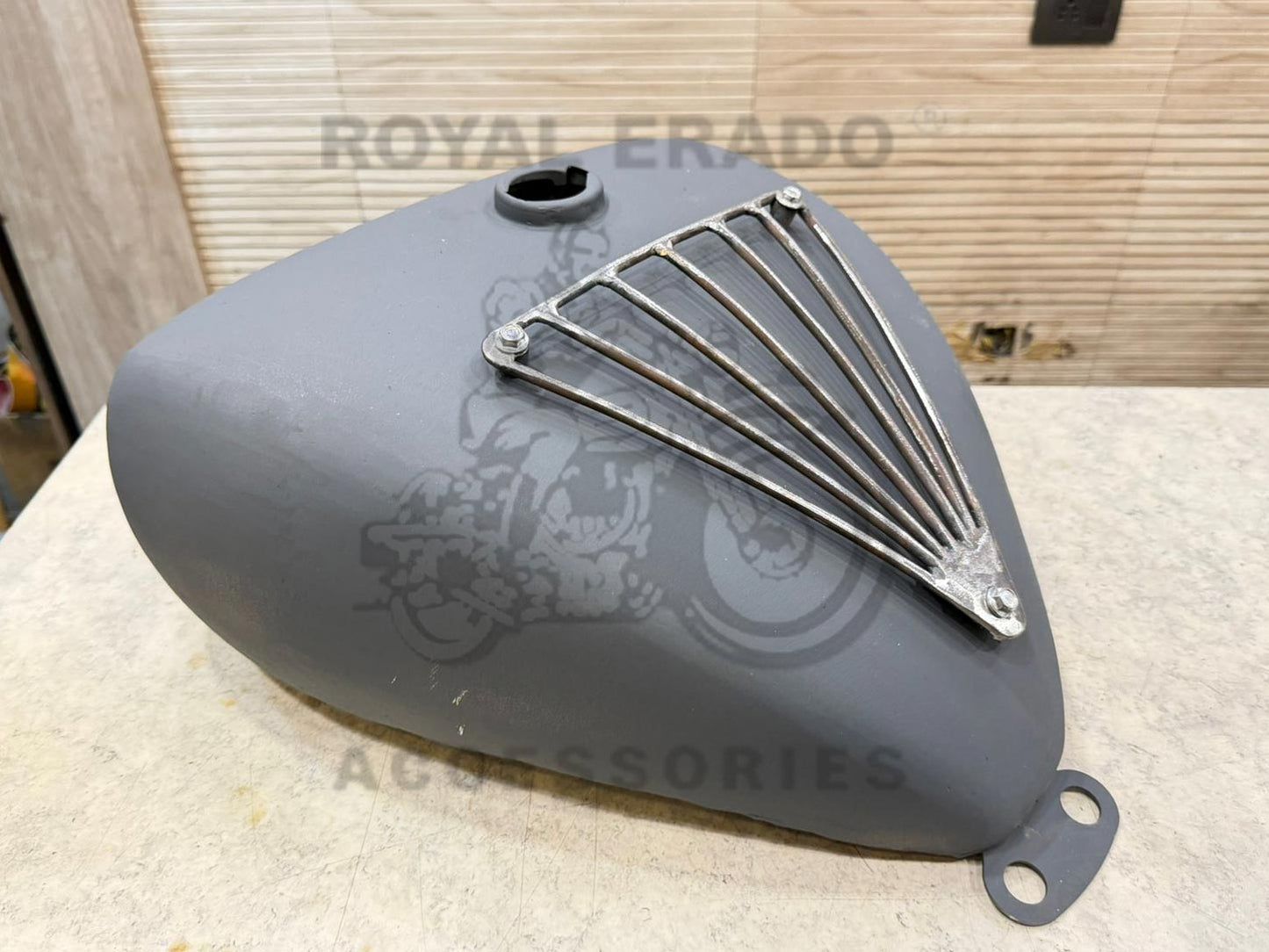 Harley Davidson Style Chopper, Bobber-style V-shaped Tank With Grill Without Paint For Royal Enfield Classic, Electra, Standard & Thunderbird