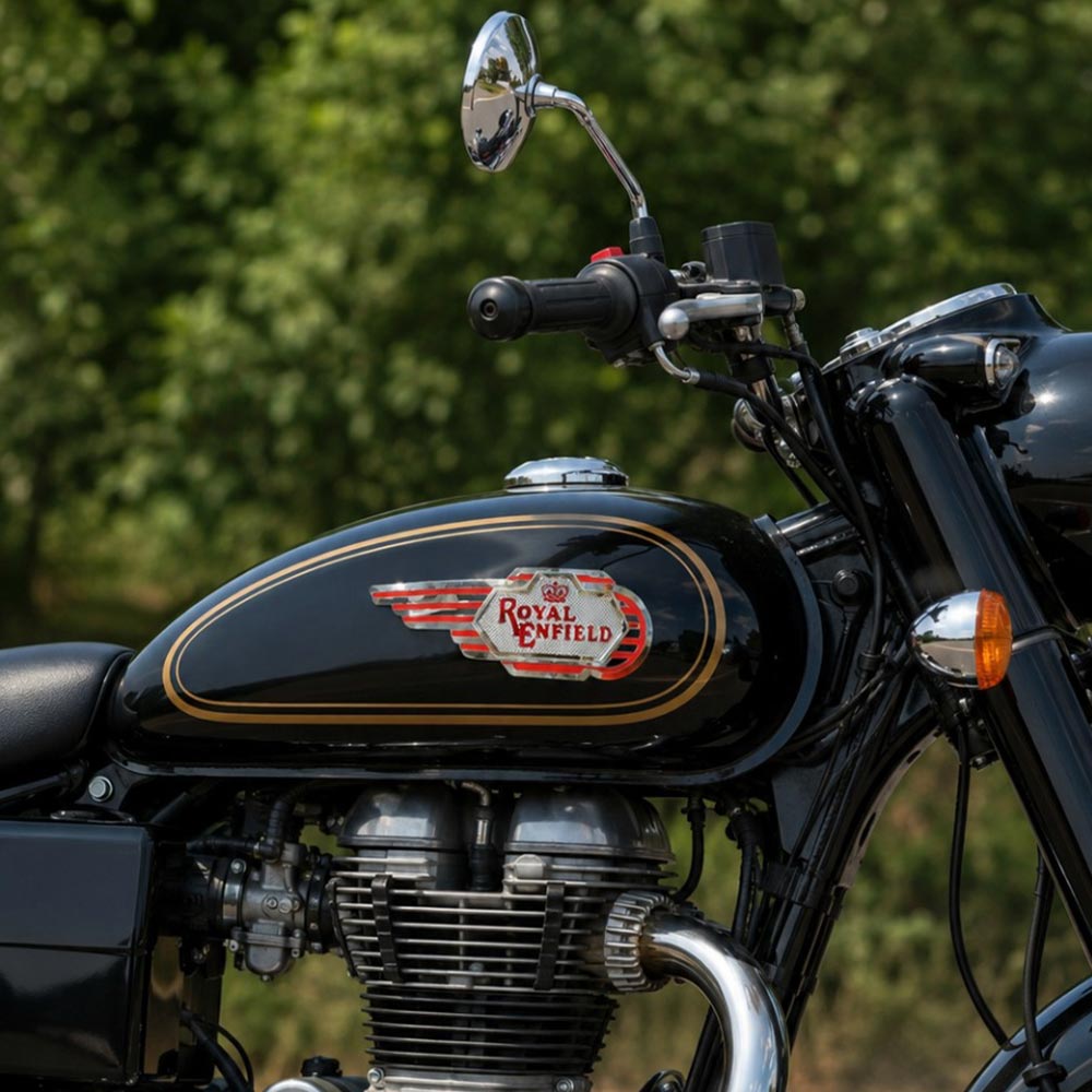 Tank Badge Monogram Emblem In Chrome Vintage G2 1962 Old Model Bullet 350 Style For Royal Enfield Classic Electra Standard Reborn Classic Battalion Standard ( Can Screw And Paste Both) With Double-sided Tape